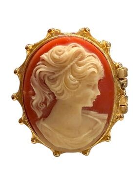 Vintage England cameo Trinket Box | Gold Tone Hinged Vanity Pill Box
